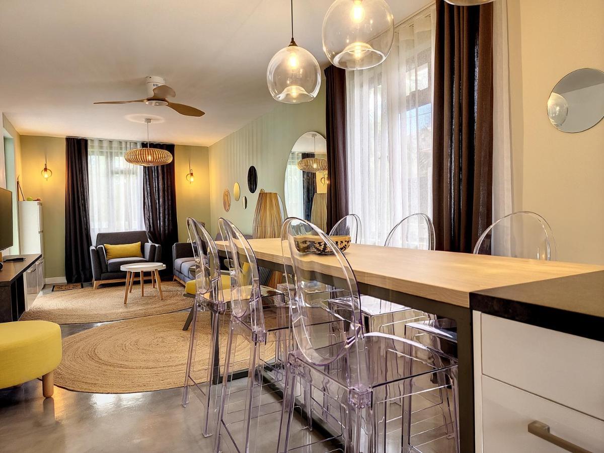 Sunkissed - Brand New Beach Apartment Located 50M From Beach Flic-en-Flacq Dış mekan fotoğraf