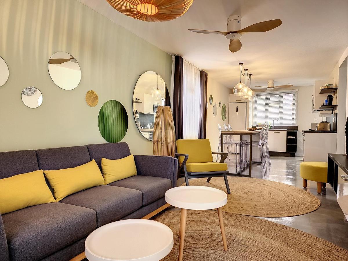 Sunkissed - Brand New Beach Apartment Located 50M From Beach Flic-en-Flacq Dış mekan fotoğraf